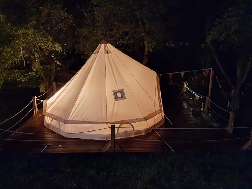 My Lake Glamping Dalnic Exteriör bild